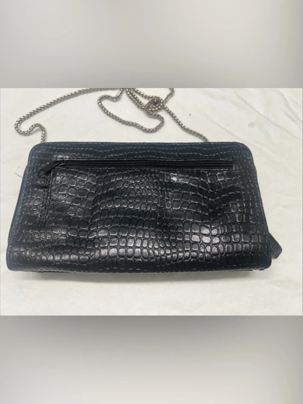 VTG Black Leather Wallet Clutch Crossbody Chain Strap Organizer Purse